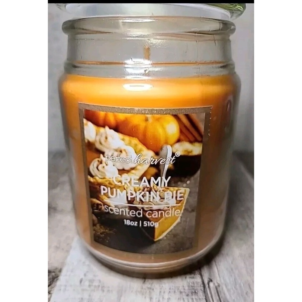 Creamy Pumpkinβ Pie Scented Candle 18 Oz Single Wick Perfect Harvest Old E. Main